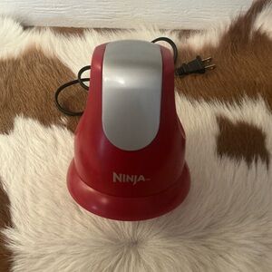 NINJA NJ100 EXPRESS CHOP FOOD PROCESSOR RED MOTOR ONLY